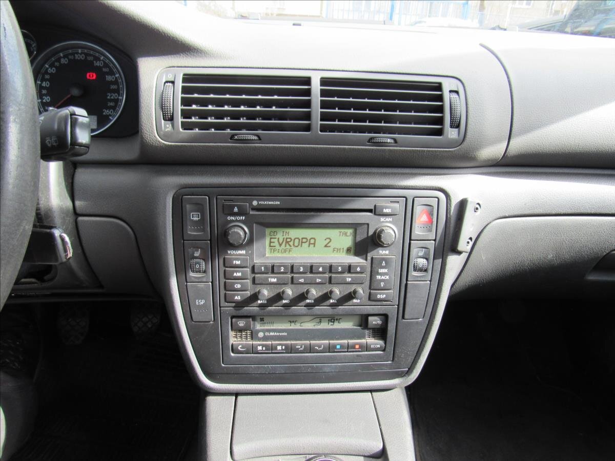 Volkswagen Passat Kombi 1,9 l 74 kw