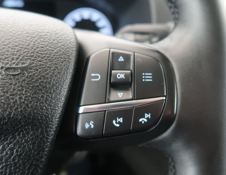 Ford Tourneo Custom 27