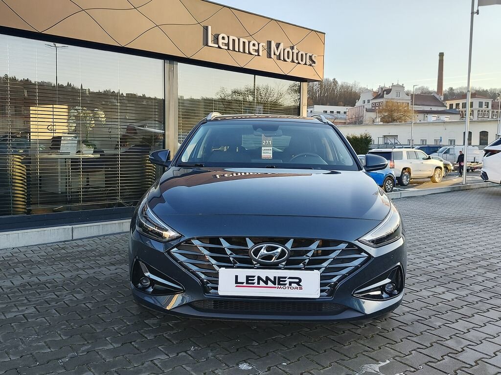 Hyundai i30 Kombi 998,0 88 kw