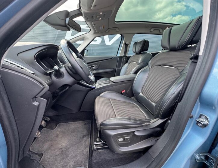 Renault Grand Scénic MPV 1,2 l 97 kw