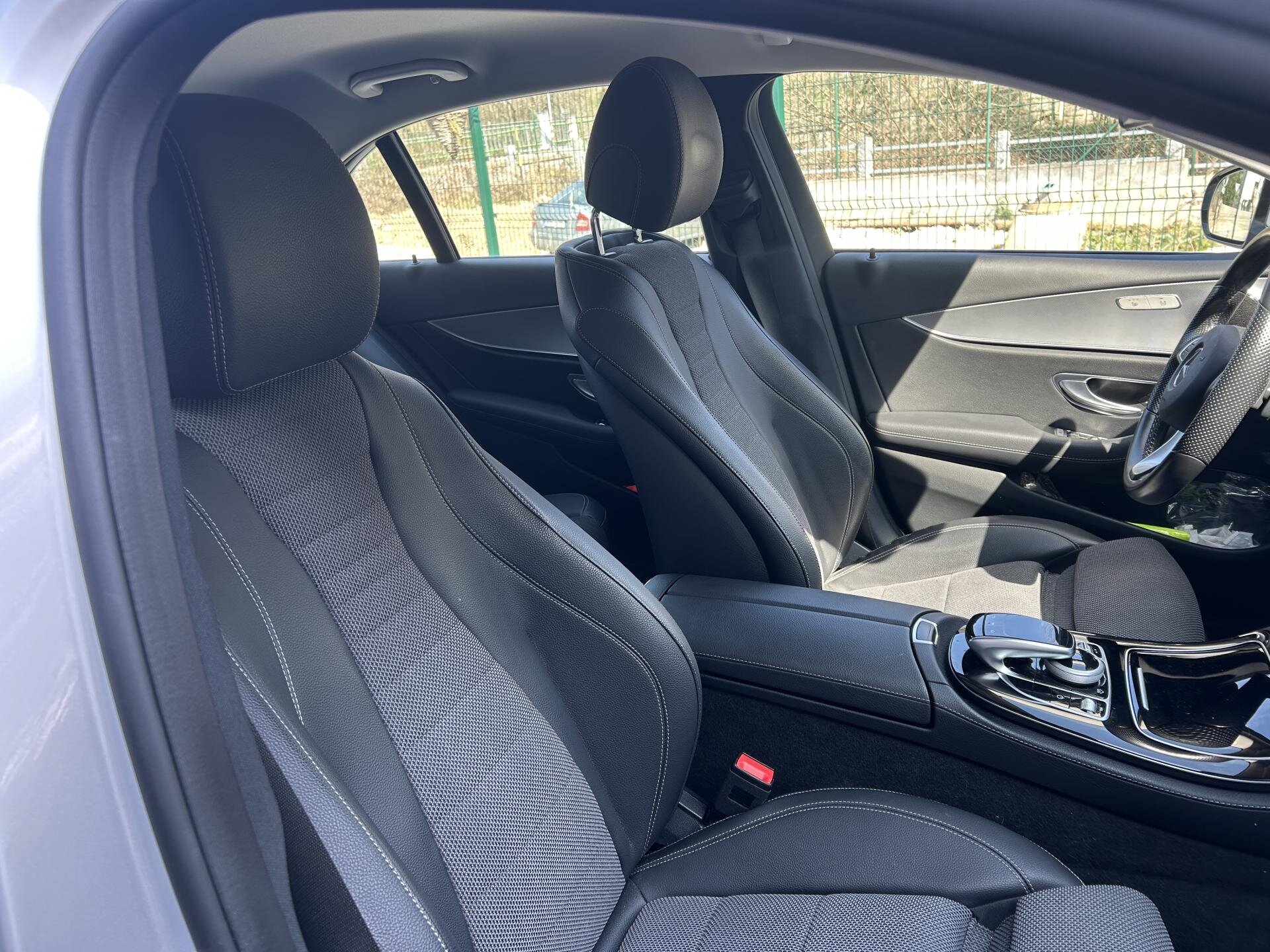 Mercedes-Benz Třídy E Sedan / Limuzína 3,0 l 190 kw