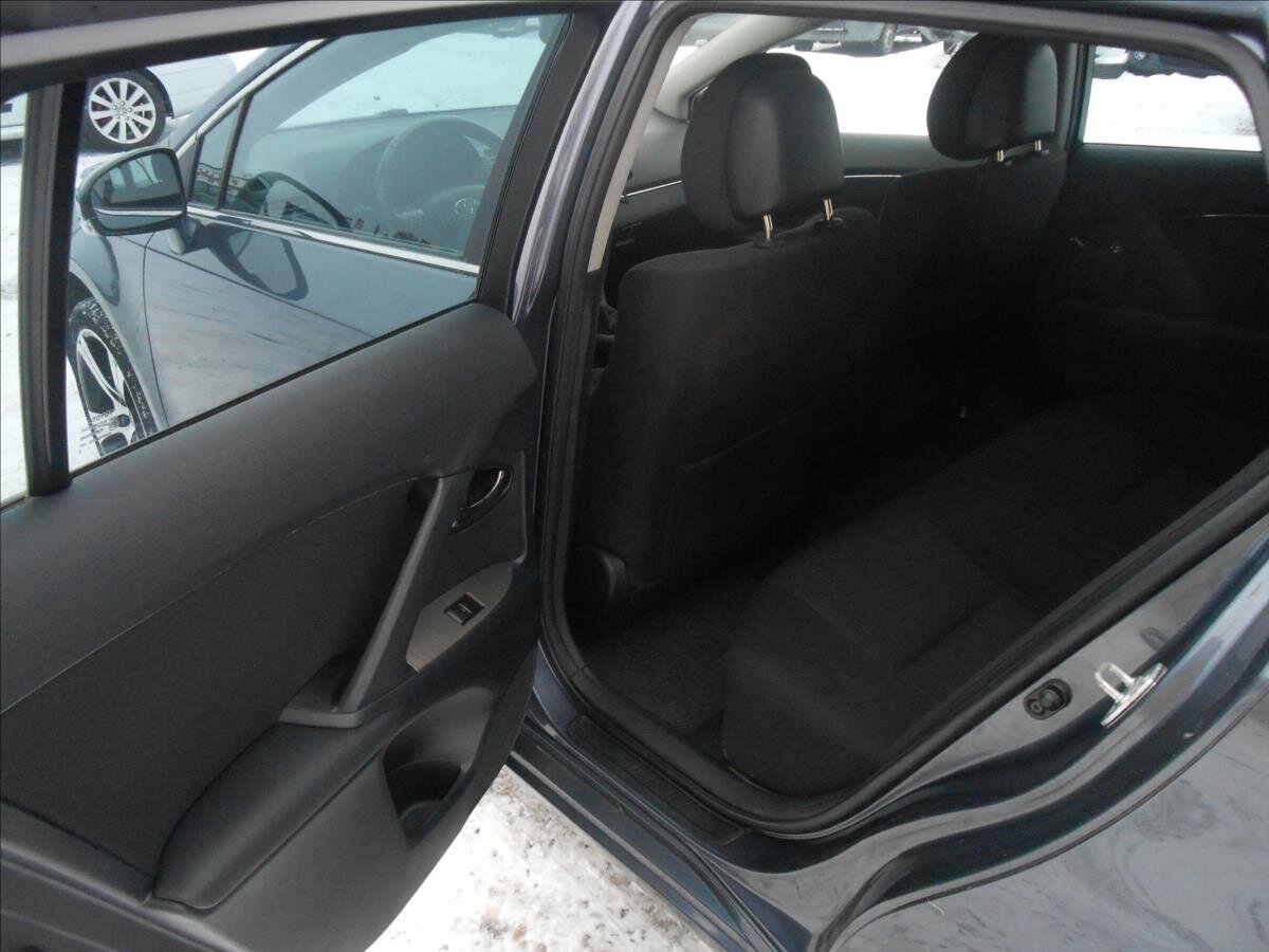 Toyota Avensis Kombi 1,8 l 108 kw