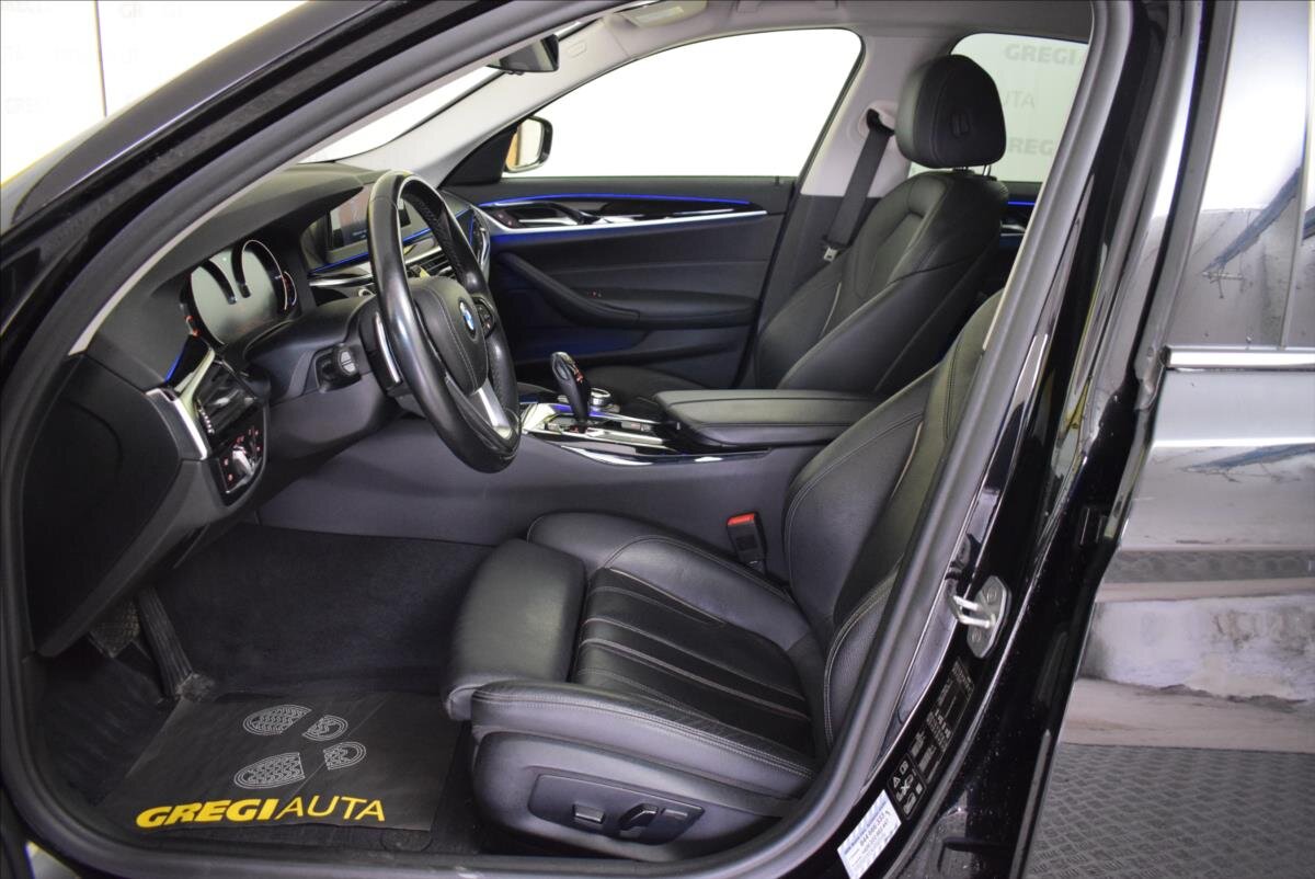 BMW Řada 5 Sedan / Limuzína 3,0 l 195 kw