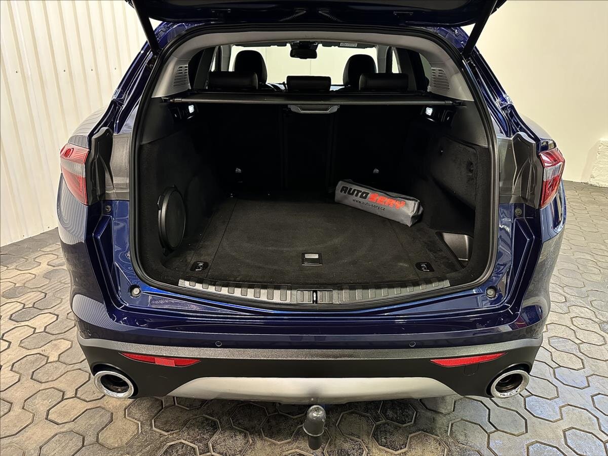 Alfa Romeo Stelvio SUV 2,1 l 154 kw