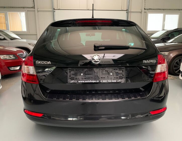 Škoda Rapid 5