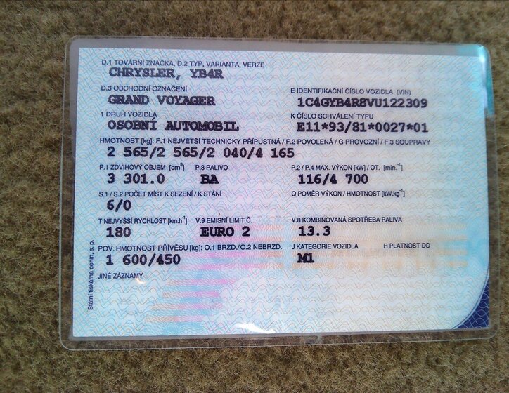 Chrysler Grand Voyager Kombi 3,3 l 116 kw