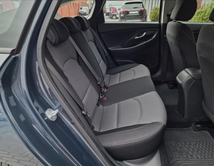 Hyundai i30 Kombi 1,6 l 85 kw