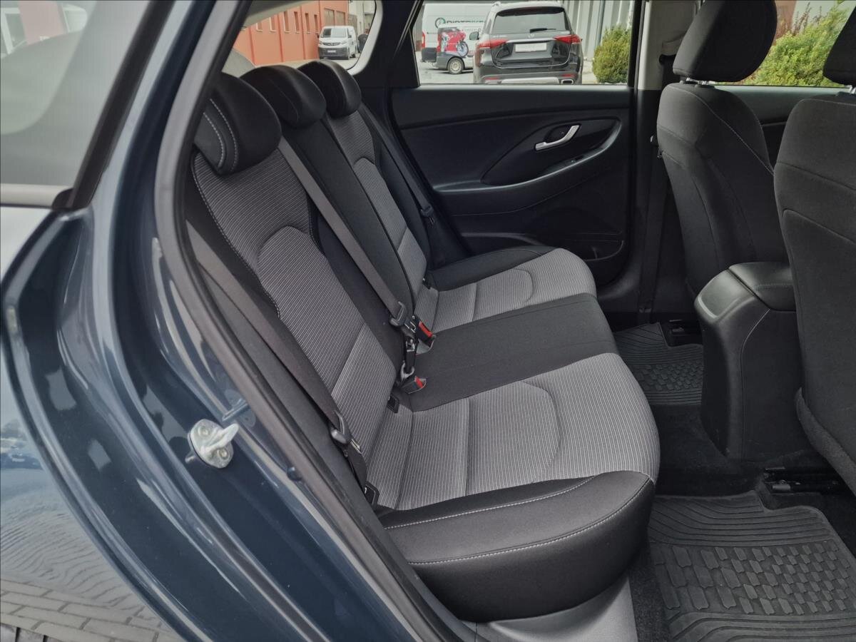 Hyundai i30 Kombi 1,6 l 85 kw