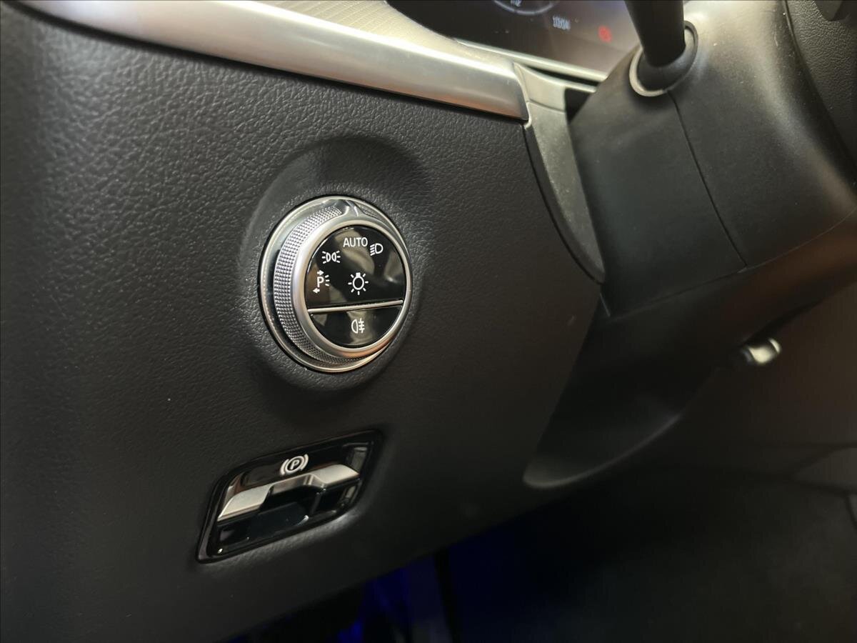 Mercedes-Benz Třídy C Kombi 2,0 l 190 kw