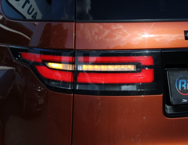 Land Rover Discovery 46