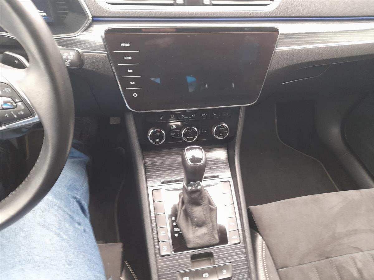 Škoda Superb Liftback 2,0 l 110 kw