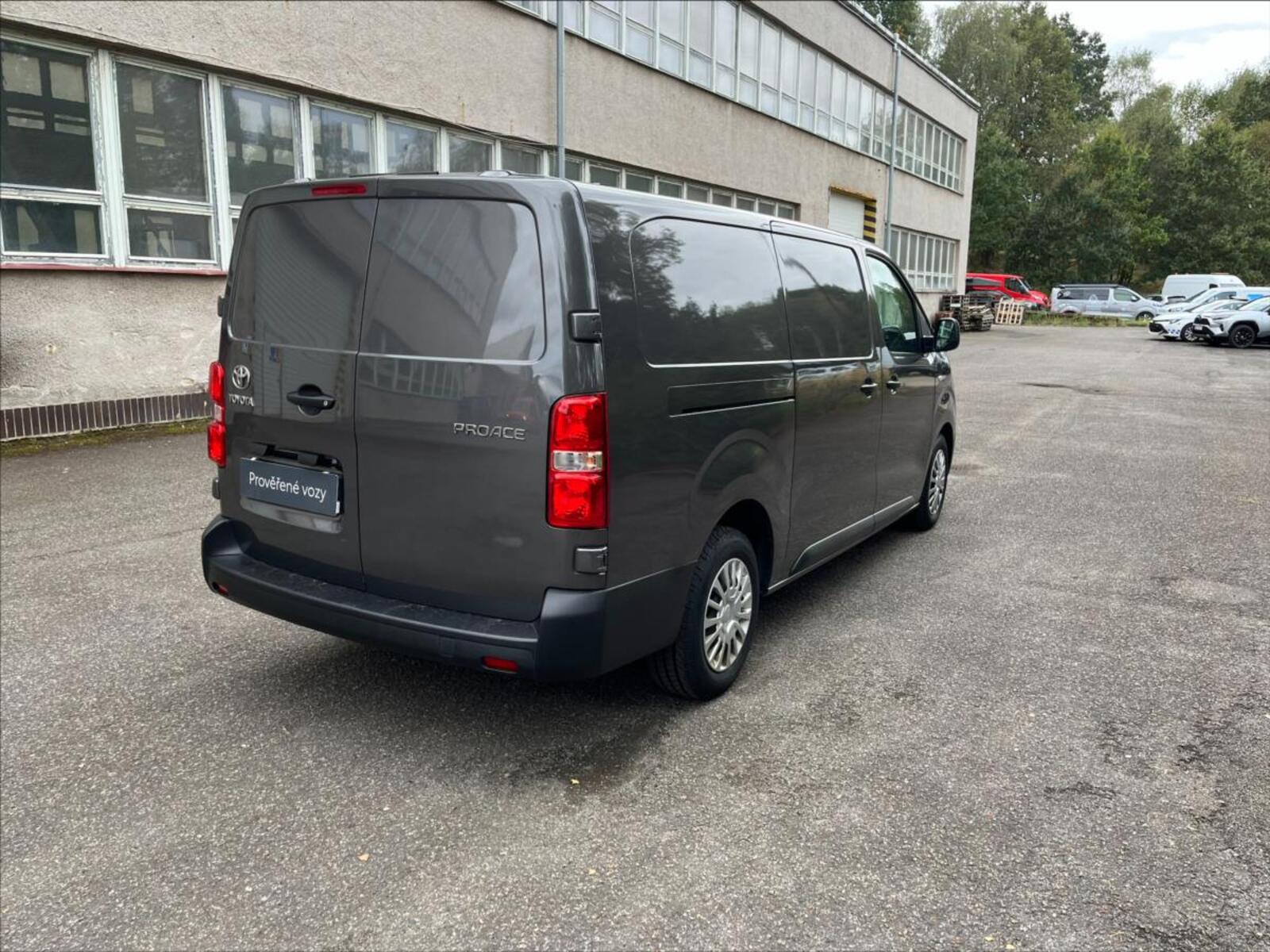 Toyota ProAce 7