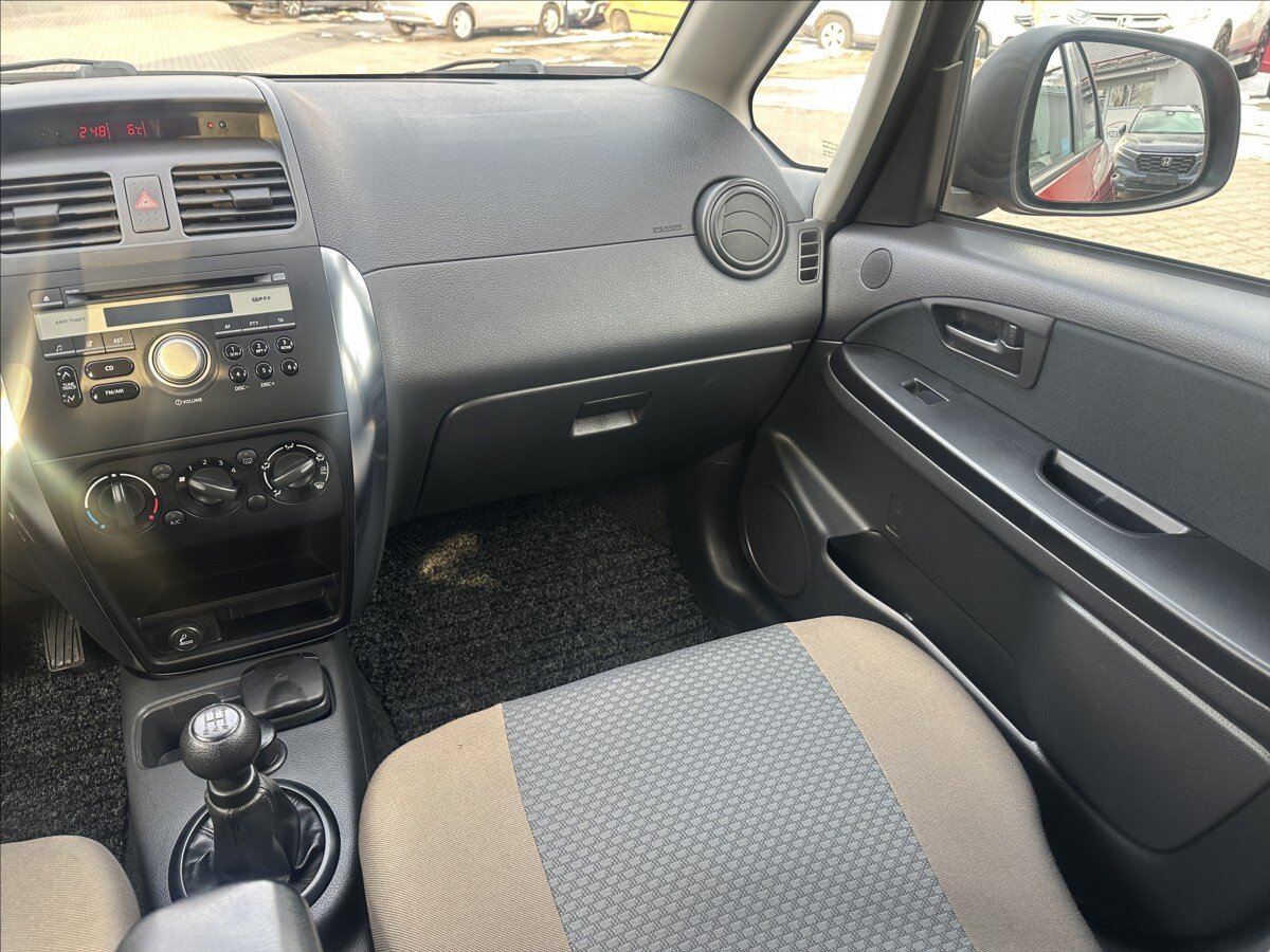 Fiat Sedici Hatchback 1,6 l 79 kw