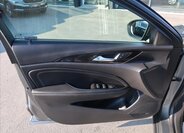 Opel Insignia Kombi 2,0 l 125 kw