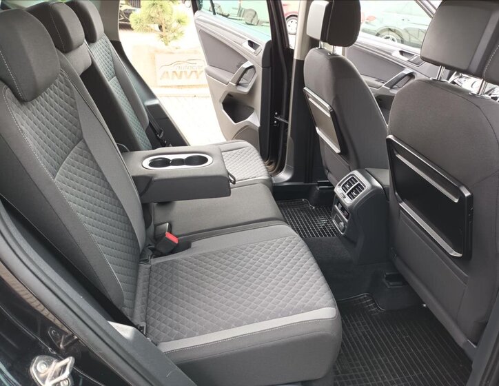 Volkswagen Tiguan SUV / Terénní 2,0 l 110 kw