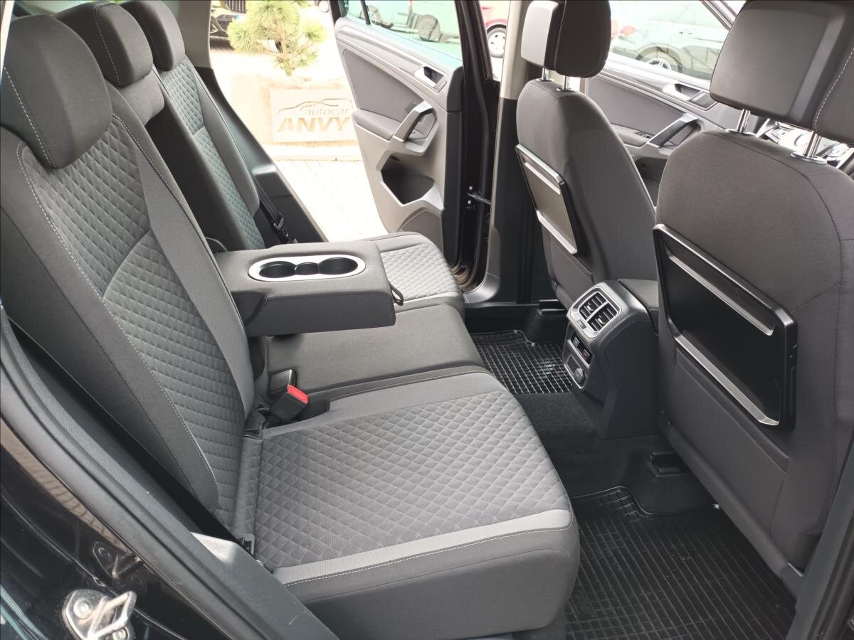 Volkswagen Tiguan SUV / Terénní 2,0 l 110 kw