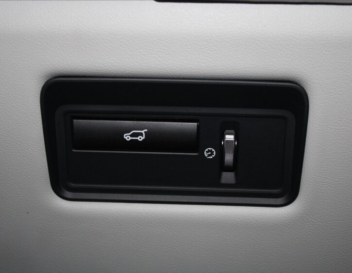 Land Rover Range Rover SUV / Terénní 3,0 l 190 kw