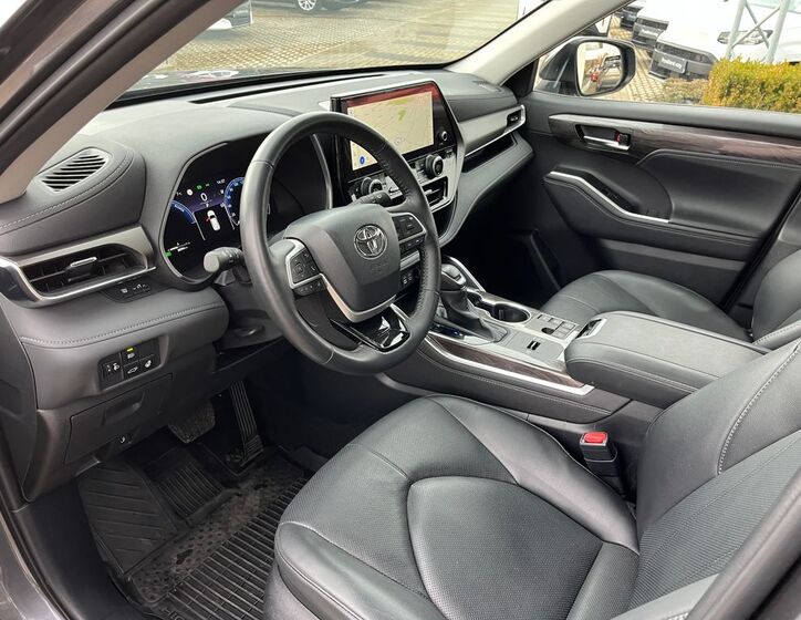 Toyota Highlander 14