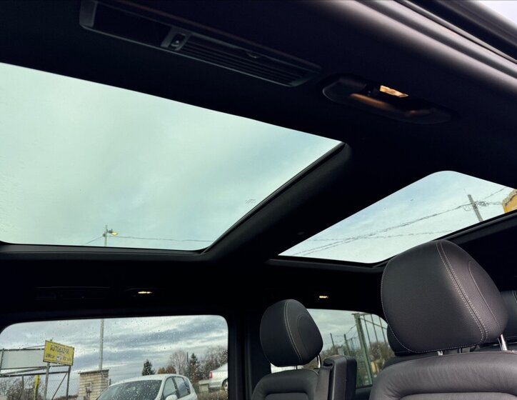 Mercedes-Benz Třídy V VAN-Minibus 2,0 l 174 kw