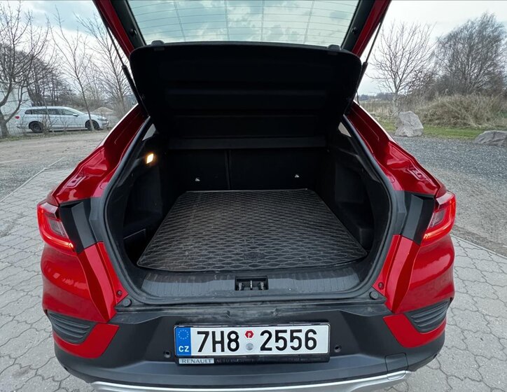 Renault Arkana SUV / Terénní 1,3 l 103 kw
