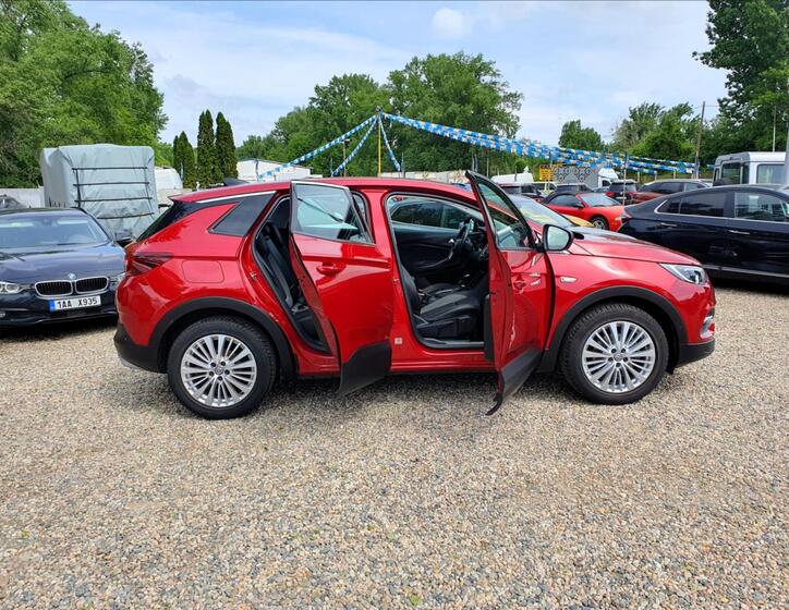 Opel Grandland X 18