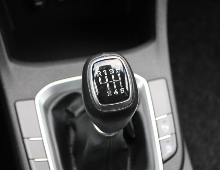 Hyundai i30 Kombi 998,0 88 kw