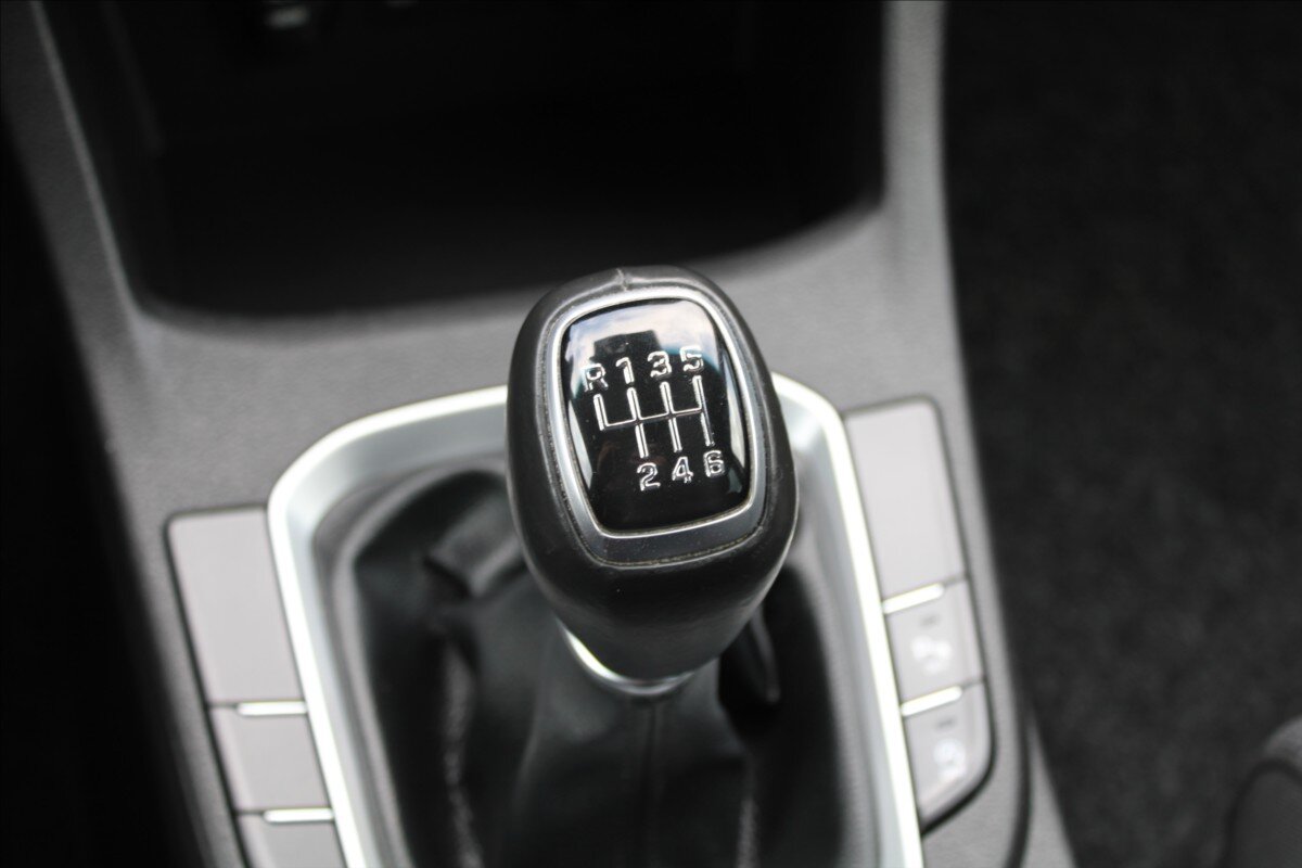 Hyundai i30 Kombi 998,0 88 kw