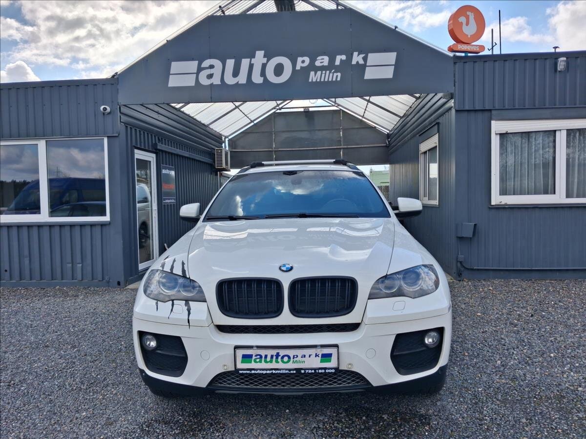 BMW X6 Kombi 3,0 l 180 kw