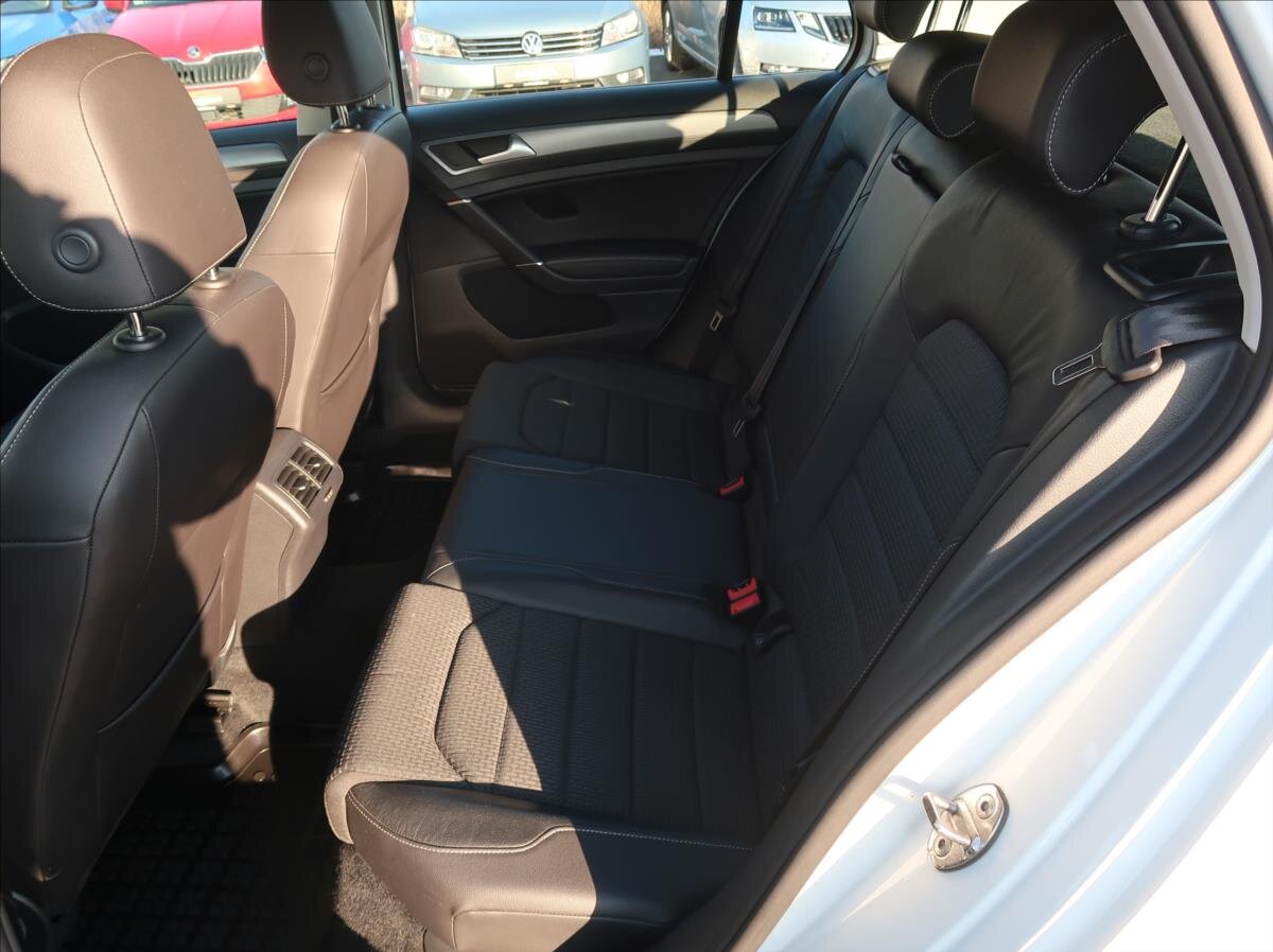 Volkswagen Golf Kombi 1,2 l 81 kw