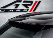 Ferrari Ostatní SUV / Terénní 6,5 l 529 kw