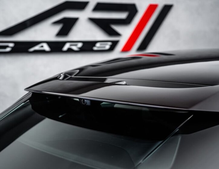 Ferrari Ostatní SUV / Terénní 6,5 l 529 kw