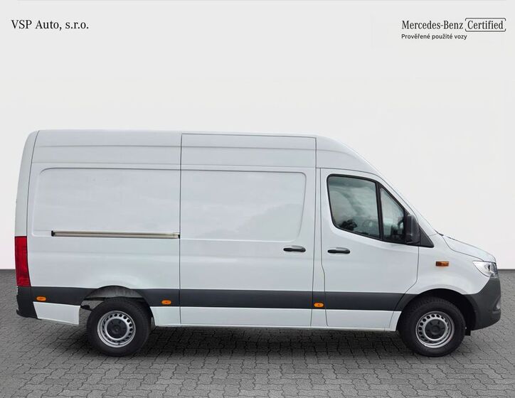 Mercedes-Benz Sprinter 6