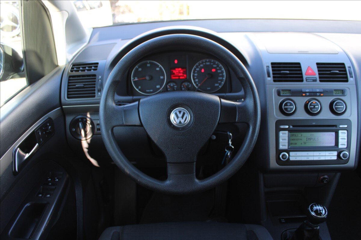 Volkswagen Touran MPV 1,9 l 77 kw