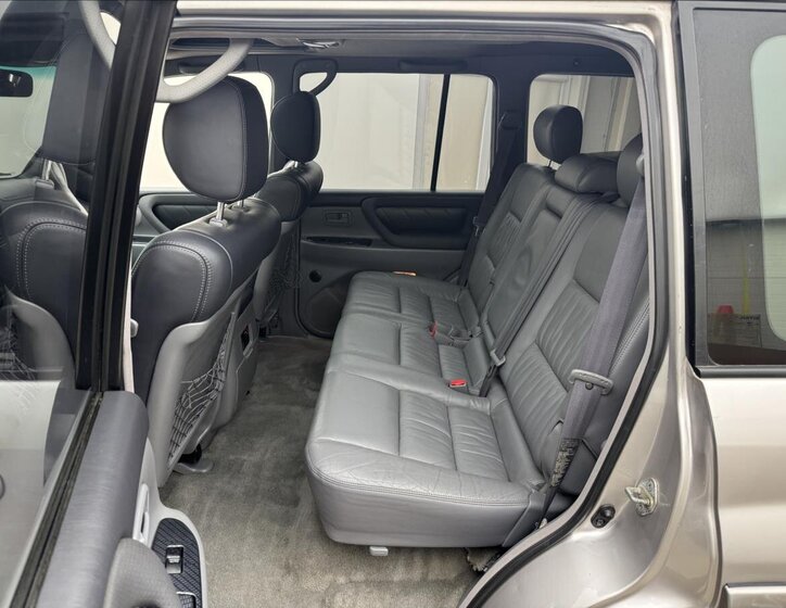 Toyota Land Cruiser SUV / Terénní 4,2 l 150 kw