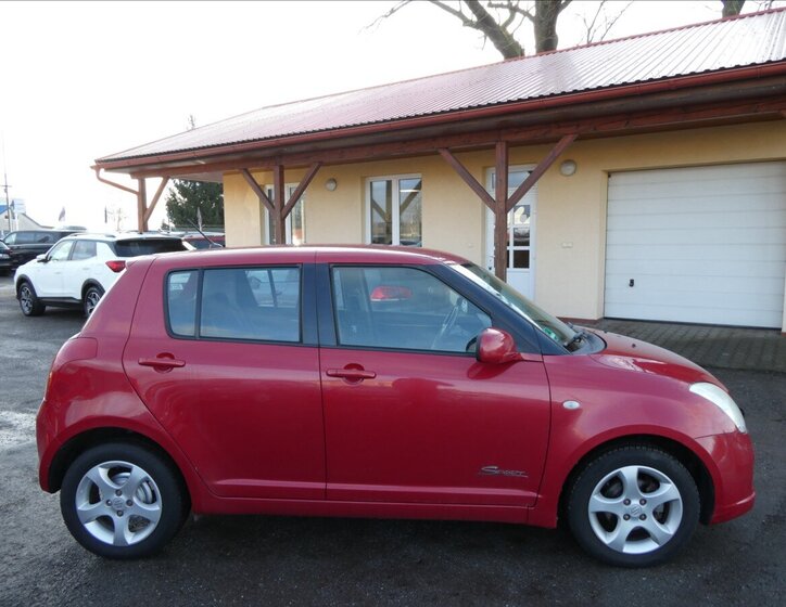 Suzuki Swift Hatchback 1,3 l 68 kw