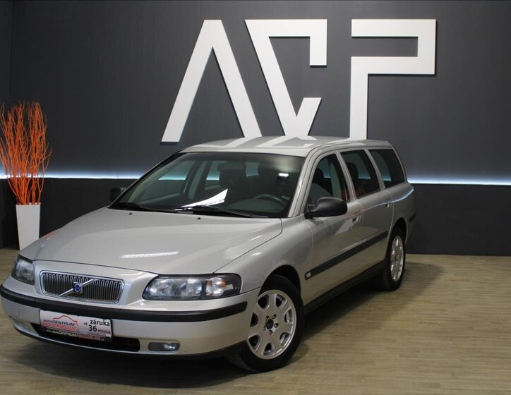 Volvo V70 Kombi 2,4 l 125 kw