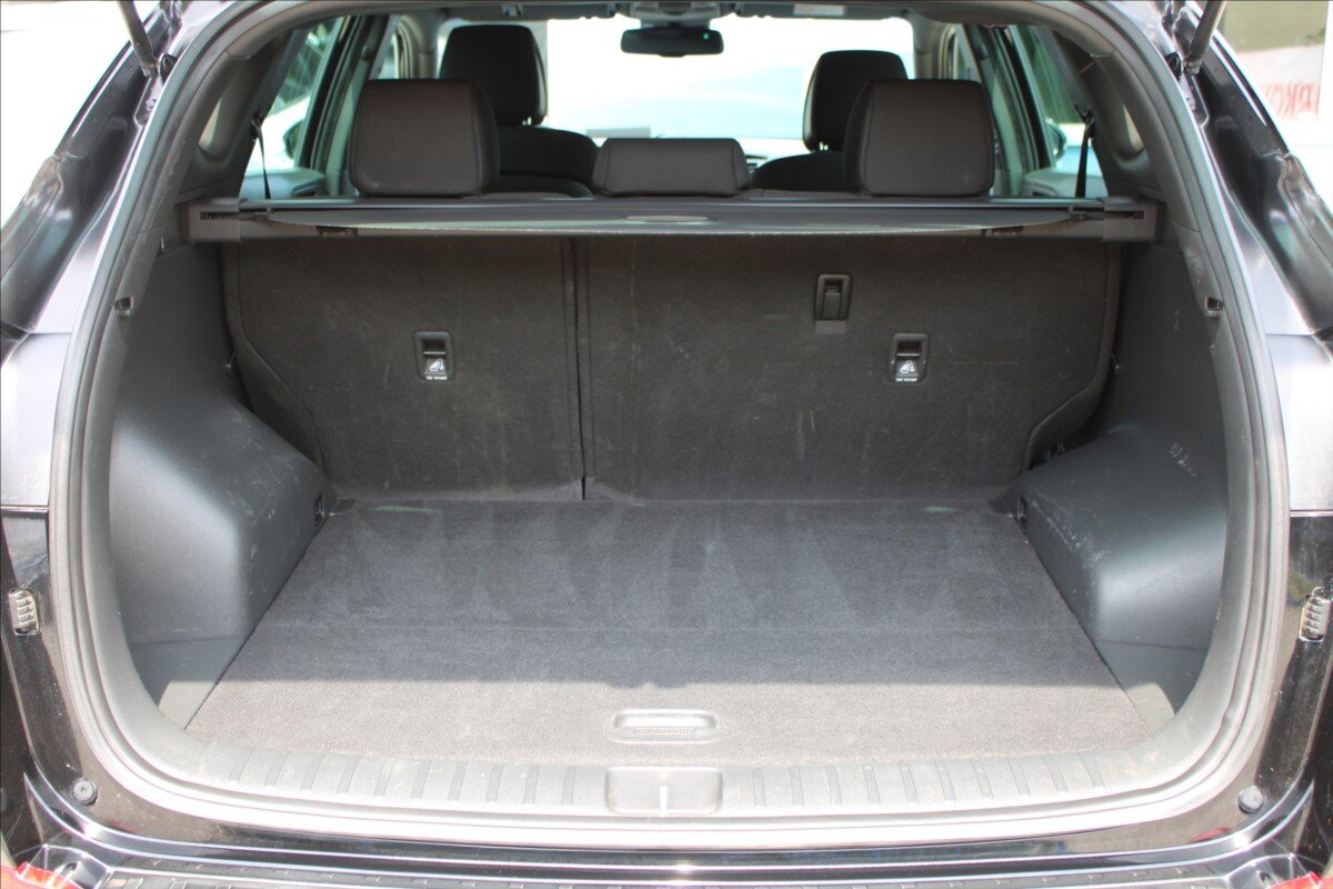 Hyundai Tucson SUV 2,0 l 100 kw