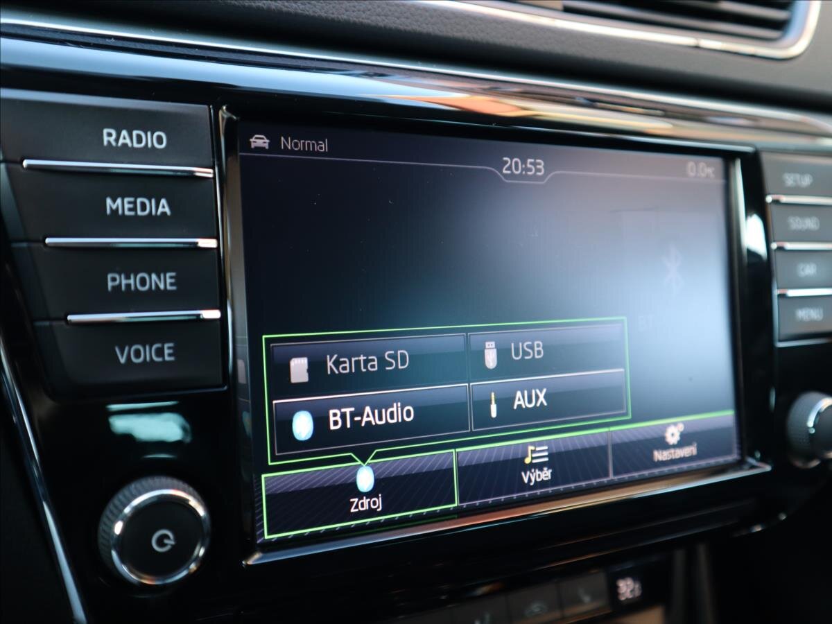 Škoda Superb Kombi 2,0 l 110 kw