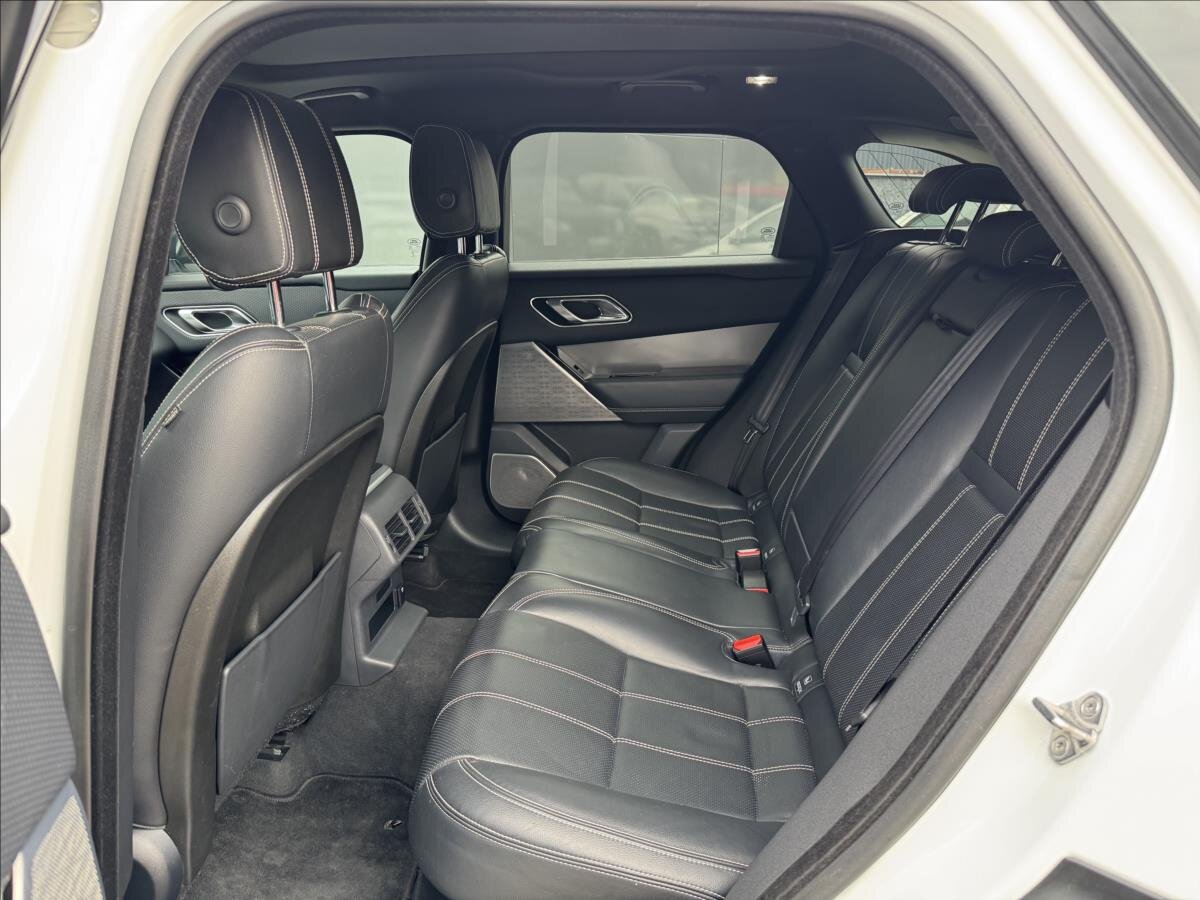 Land Rover Range Rover Velar SUV / Terénní 2,0 l 177 kw