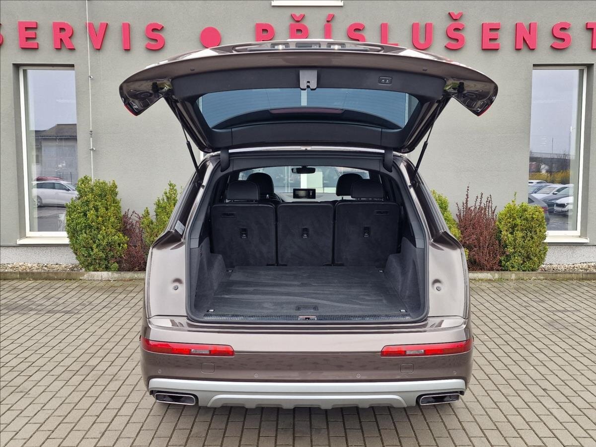 Audi Q7 SUV / Terénní 3,0 l 210 kw