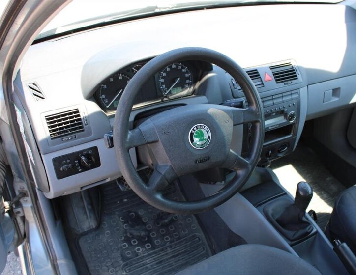 Škoda Fabia Hatchback 1,4 l 44 kw