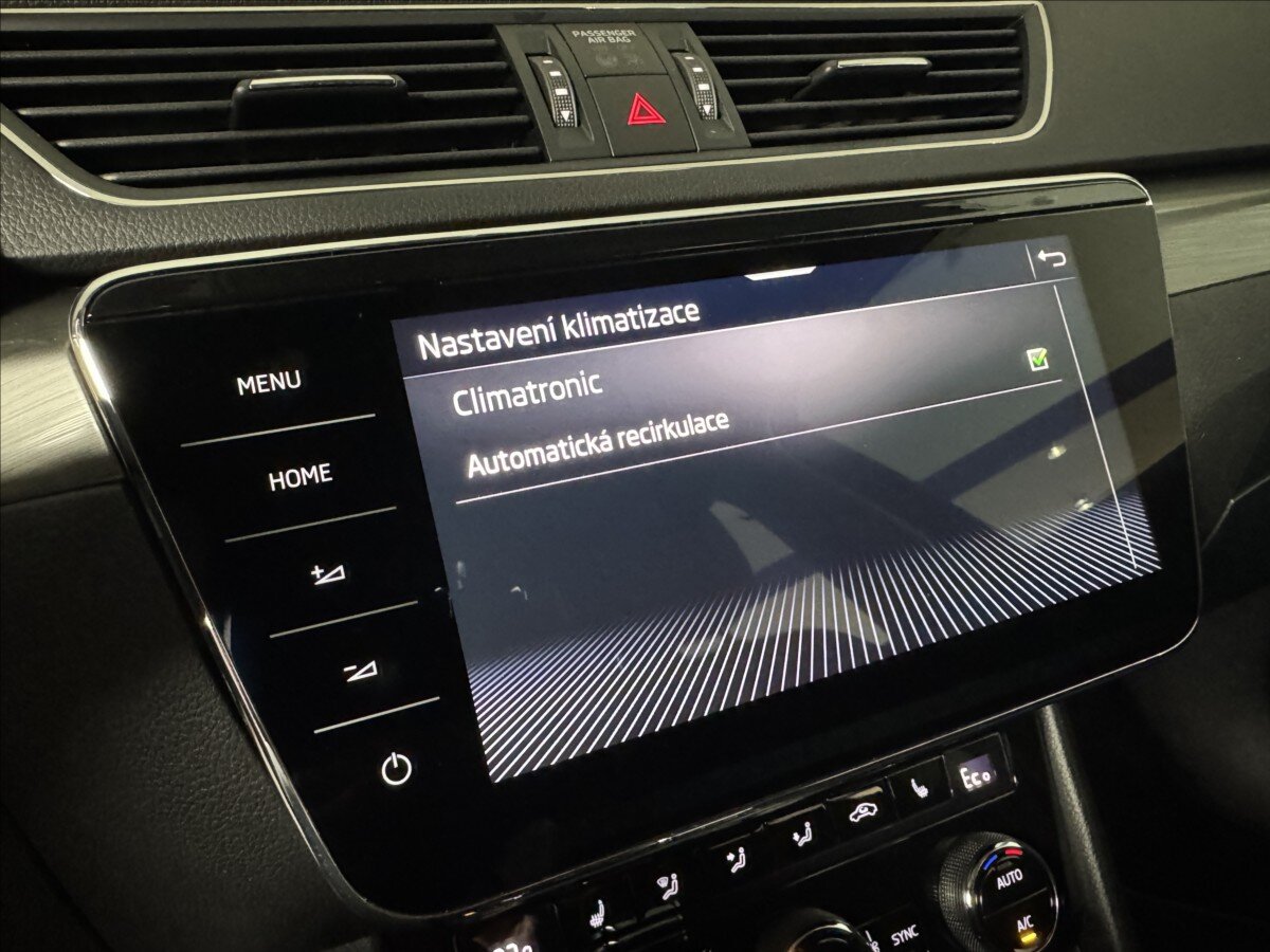 Škoda Superb Kombi 1,4 l 160 kw