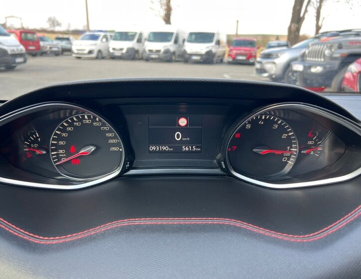 Peugeot 308 Kombi 1,2 l 96 kw