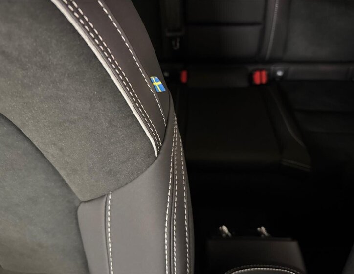 Volvo XC40 SUV / Terénní 1,0 170 kw