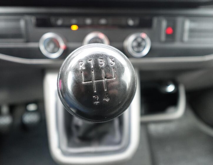Volkswagen Transporter Ostatní 2,0 l 81 kw