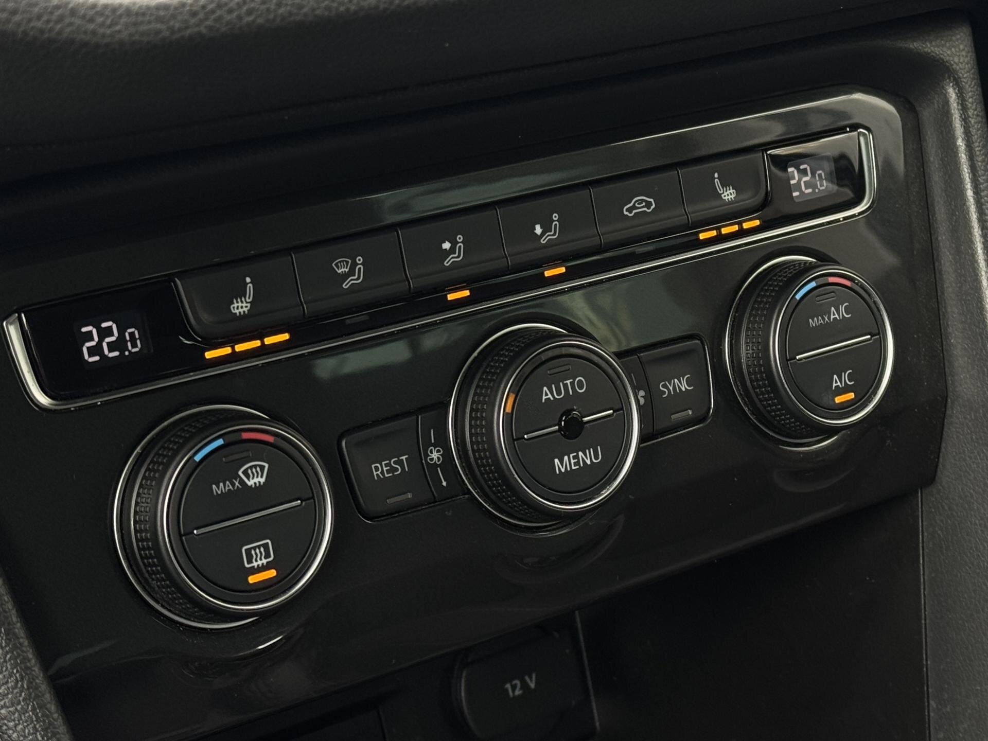 Volkswagen Tiguan SUV / Terénní 2,0 l 110 kw