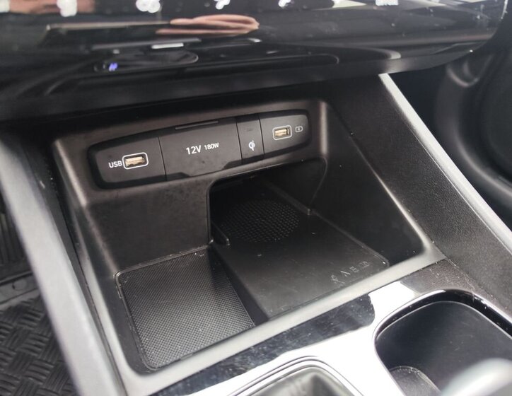 Hyundai Tucson SUV 1,6 l 110 kw