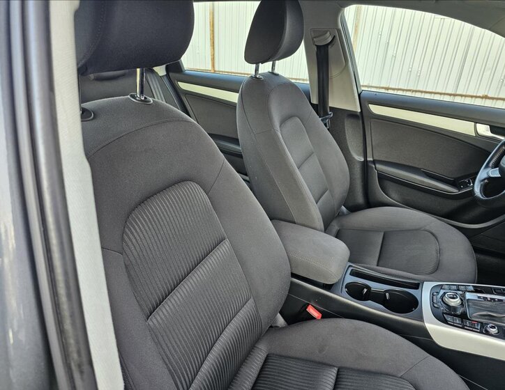 Audi A4 Kombi 2,0 l 110 kw