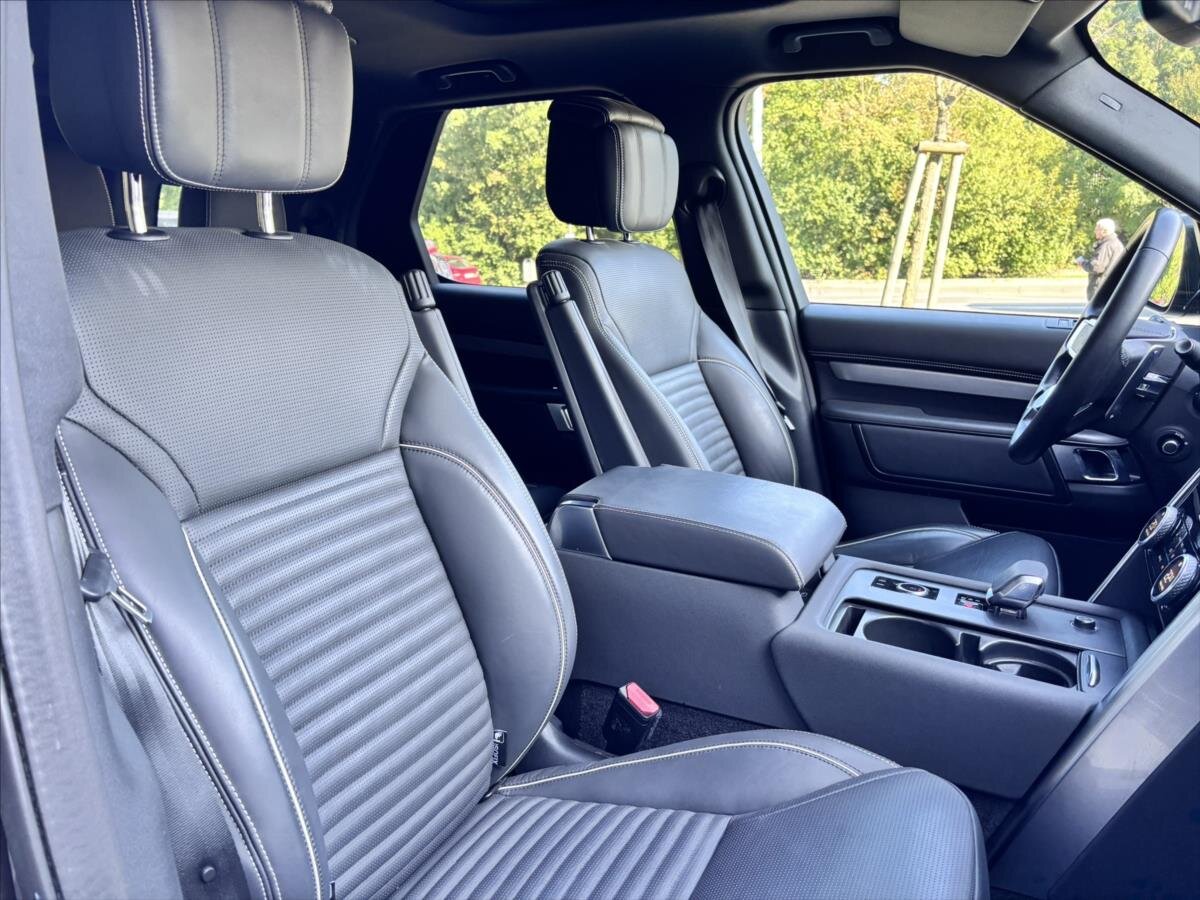 Land Rover Discovery SUV / Terénní 3,0 l 221 kw