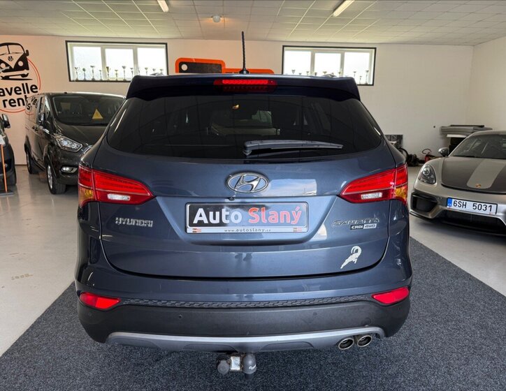 Hyundai Santa Fe SUV / Terénní 2,2 l 145 kw